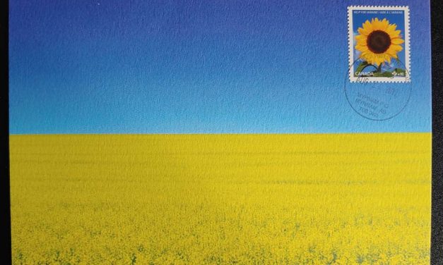 Canada #B32 24 Aug 2022 Myrnam Ukraine Support Maxicard*