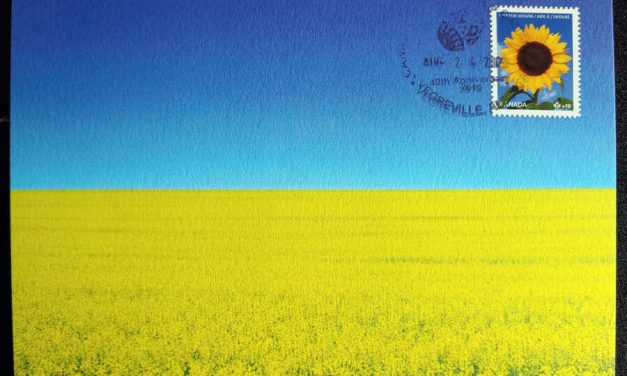 Canada #B32 24 Aug 2022 Ukraine Support Maxicard*