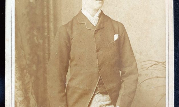 Prince Albert Victor Edward signed Balmoral Presentation Photograph