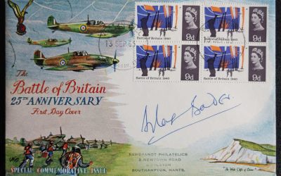Battle of Britain 13 Sep 1965 Alex Bader signed 9d Block FDC (4)