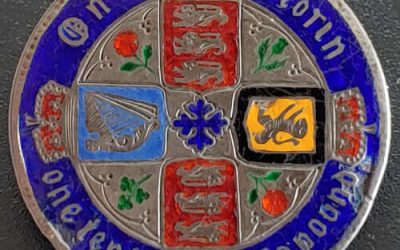 G.B. enameled 1883 QV Gothic Silver Florin Brooch