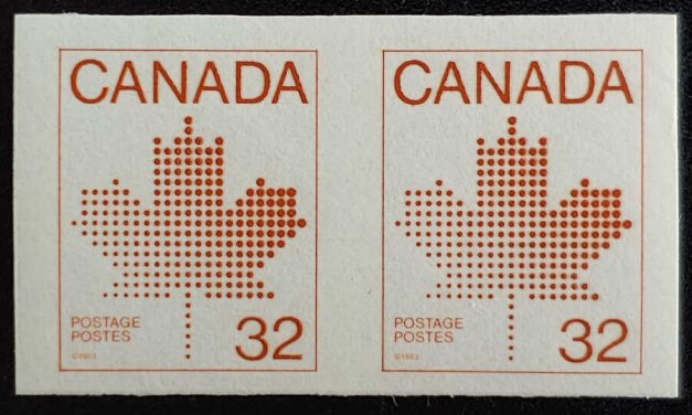 Canada #951a VFNH 1983 32c Maple Leaf Imperforate Pair