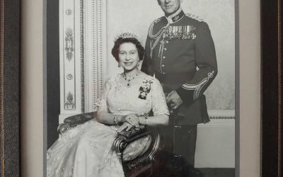 Queen Elizabeth II and Philip signed 1987 9×8.5″ framed photo
