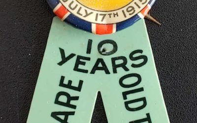 T. Eaton Co. ltd 17 Jul 1915 10 Year Anniversary Badge w/ skirt