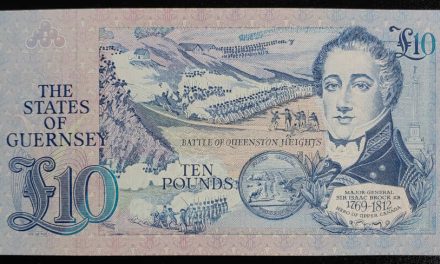 Guernsey Un 1980/89 Isaac Brock 10 Pounds Banknote
