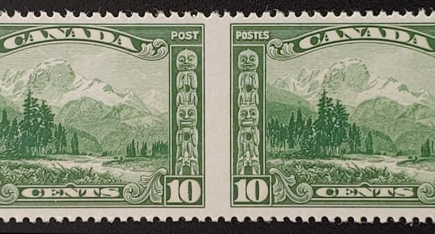 Canada #155b Fine+ Never Hinged 1928 10c Perf by Imperf Pair