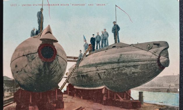 U.S.A. Unu Porpoise and Shark Submarine duo colour Mitchell Postcard