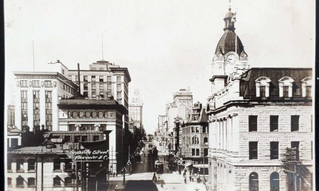 Granville St., Vancouver, B.C. Unu GS Real Photo Postcard