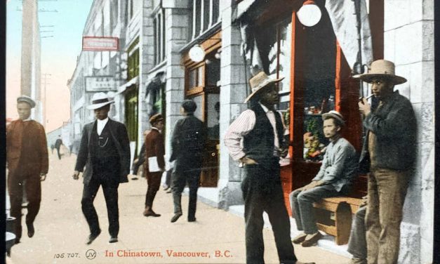 Chinatown Vancouver, B.C. Unu V&S colour Postcard