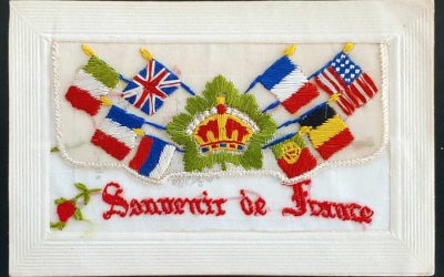 Souvenir de France unmailed embroidered Silk Patriotic Postcard
