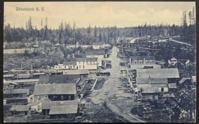 Abbotsford, B.C. Unu E. Morris/C. Summer Postcard