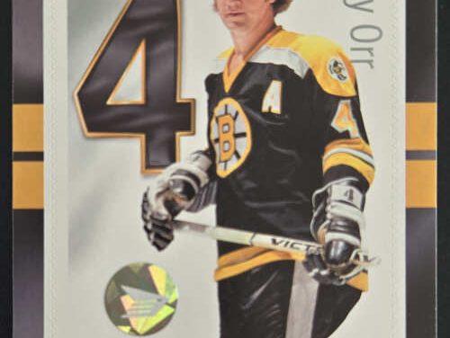 Bobby Orr signed #2790i VFNH 2014 $2.50 Cda Post limited edition
