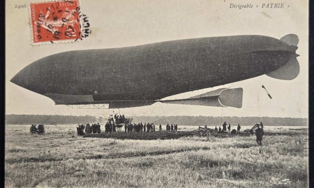 France #162 18 Sep 1907 10c Patrie Airship Used Postcard