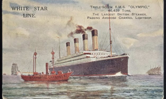 RMS Olympic Unu White Star colour Postcard