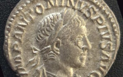 Elagabalus AD 218-222 2.62gm Silver Denarius w/ Sol etc