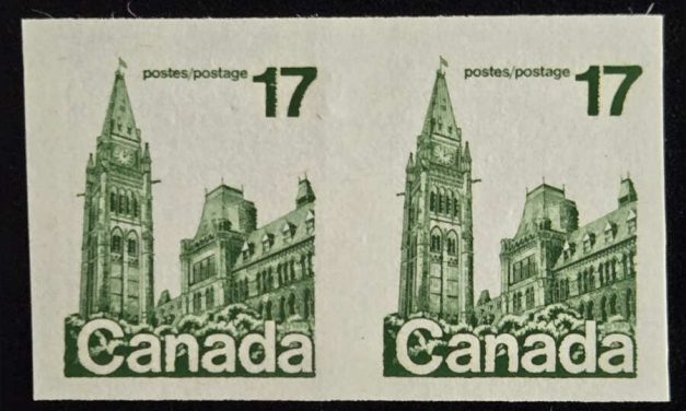 Canada #806a VFNH 1979 17c Parliament Imperforate Pair