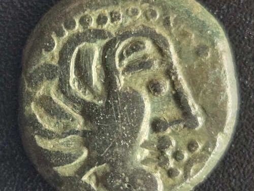 Celtic Gaul 80-50 BC Senones 2.85gm AE unit