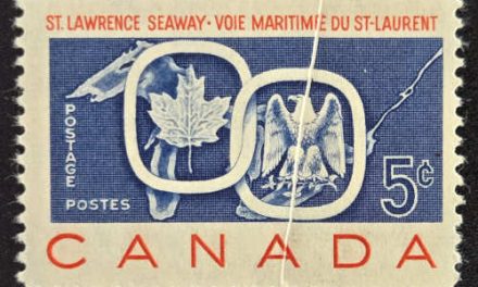 Canada #387 Never Hinged 1959 5c Seaway Pre-Printing Crease