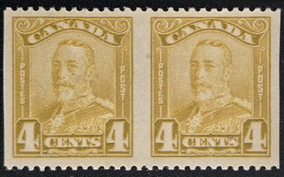 Canada #152b VF Mint 1 NH 1929 4c Perf by Imperf Pair