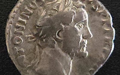 Antoninus Pius AD 138-161 3.51gm Silver Denarius w/ Salus and Snake
