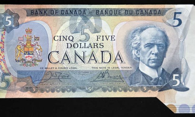 Canada 1979 $5 Bill Dramatic Foldover error