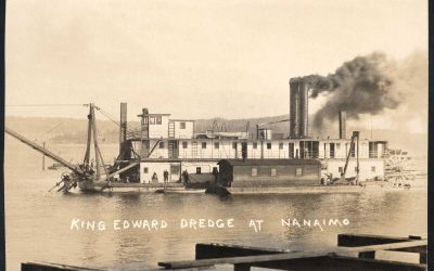 Canada Postcards. British Columbia. RPPC (Real Photo Postcard) of the King Edward Dredge ship. Stunning photograph by King Studio