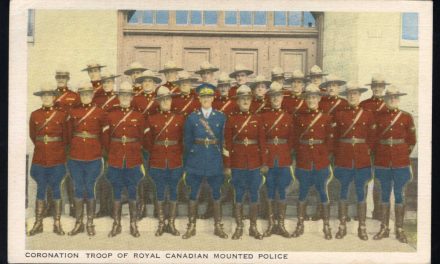 Coronation Troop of Royal Canadian Mounted Police. Unu Deeptone colour Postcard