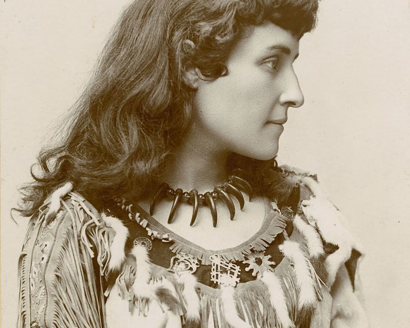 22 December 1902 E. Pauline Johnson 2 page Christmas letter, written on Clarendon Hotel Winnipeg stationery